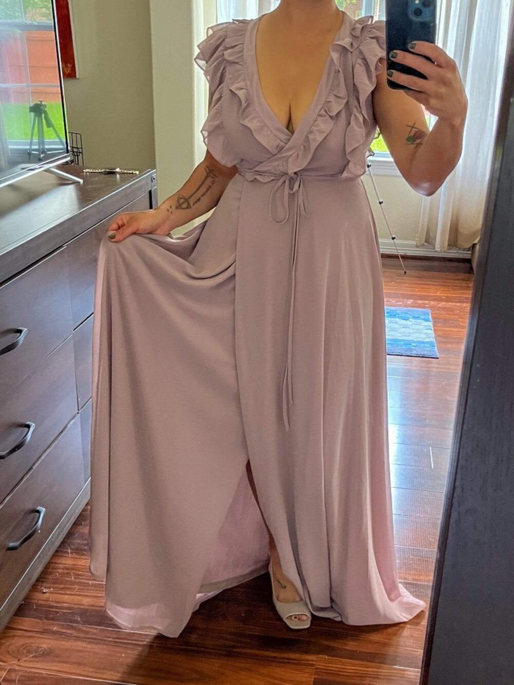 Lavender Lulus maxi dress